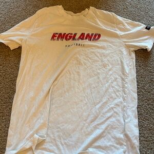 White England Football T-shirt (Size Lg)
